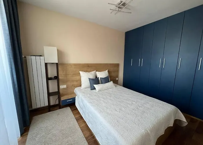 Cozy And Bright Lägenhet *